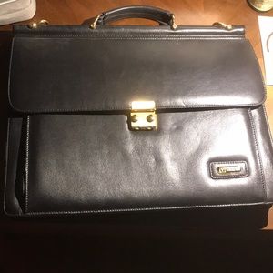 💜Valentino Laptop Bag💜